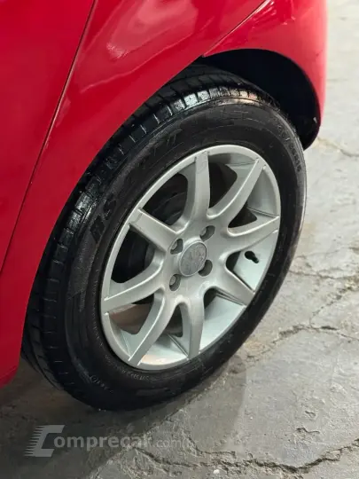 Fox City 1.0 Mi/ 1.0Mi Total Flex 8V 5p