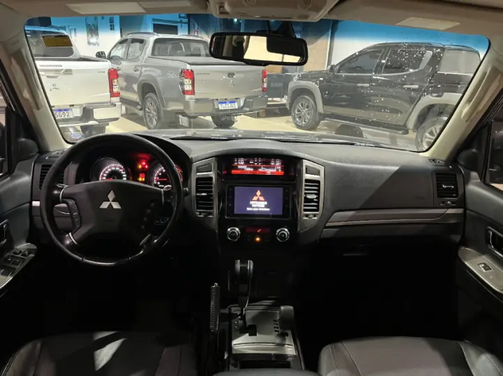 PAJERO 3.2 Full HPE 4X4 16V Turbo Intercooler