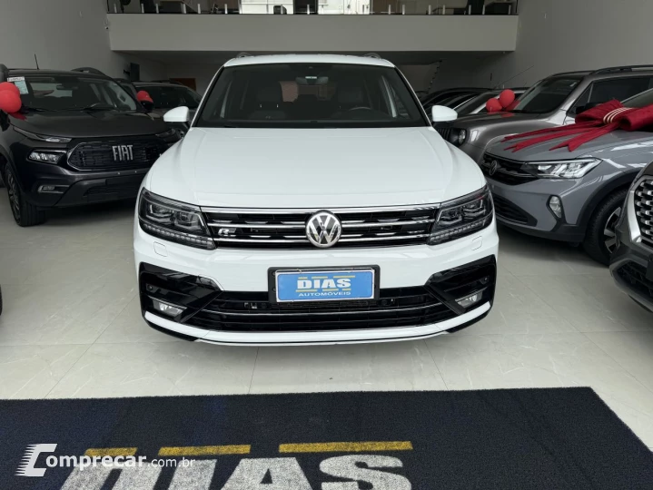 Tiguan 2.0 16V 4P FSI R-LINE TURBO AUTOMÁTICO