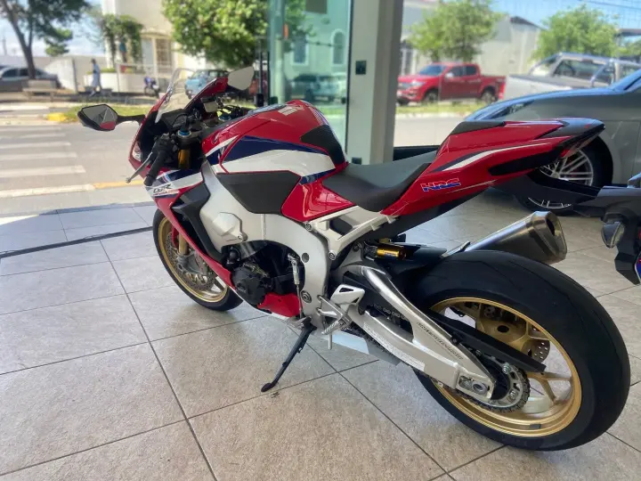 CBR 1000 RR FIREBLADE SP