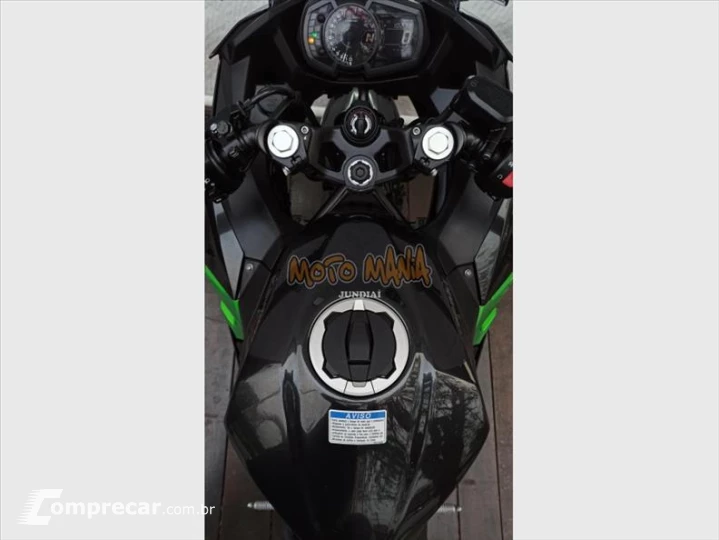 NINJA 400