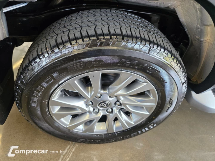 HILUX SW4 2.8 D-4d Turbo SRX 7L 4X4