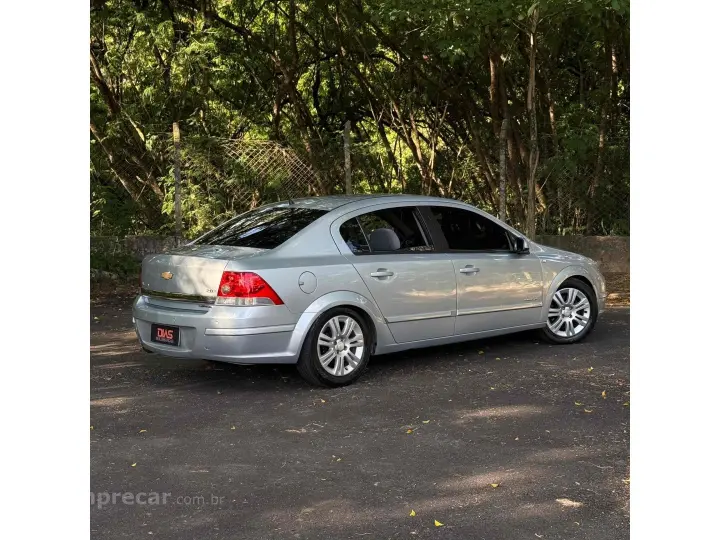 VECTRA 2.0 MPFI ELEGANCE 8V FLEX 4P MANUAL