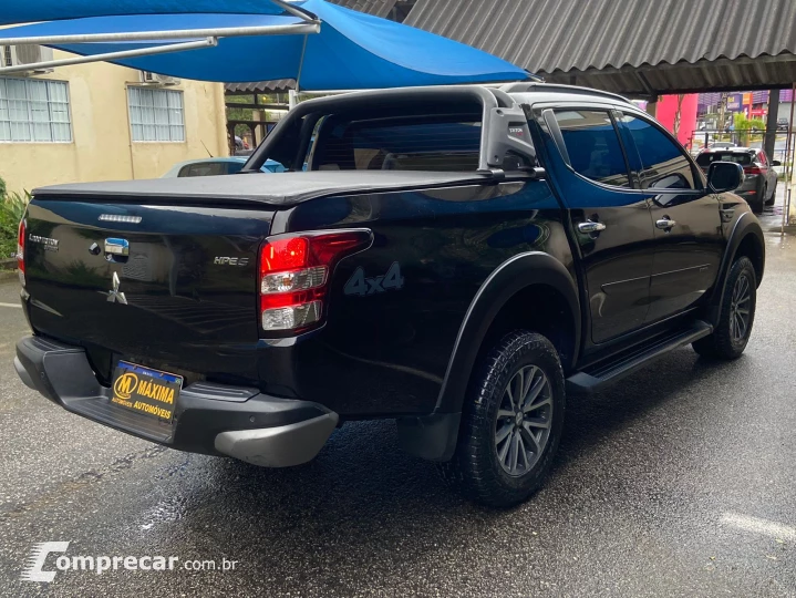 L200 TRITON 2.4 16V Turbo Outdoor Hpe-s CD 4X4