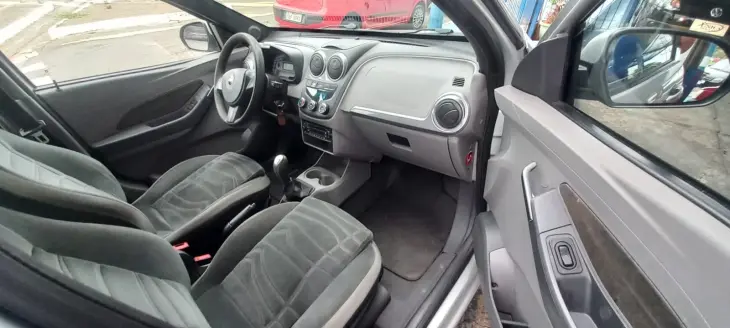 AGILE 1.4 MPFI LTZ 8V