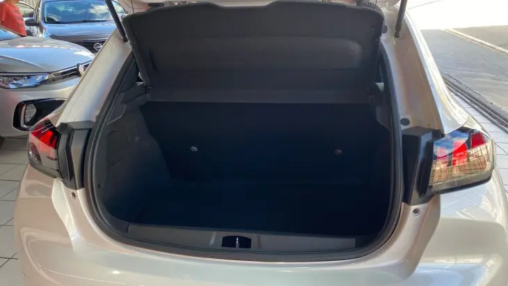 PEUGEOT 208 1.6 GRIFFE 16V