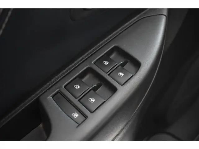 SPIN - 1.8 PREMIER 8V 4P AUTOMÁTICO