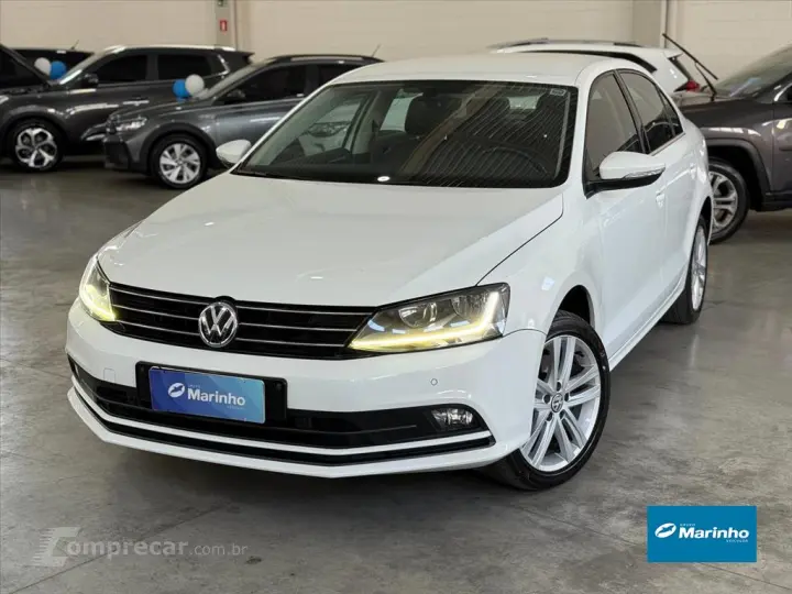 JETTA 2.0 TSI HIGHLINE 211CV GASOLINA 4P TIPTRONIC