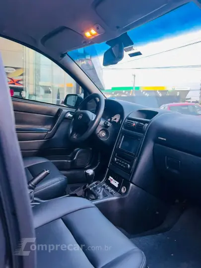 Astra Advantage 2.0 MPFI 8V FlexPower 5p