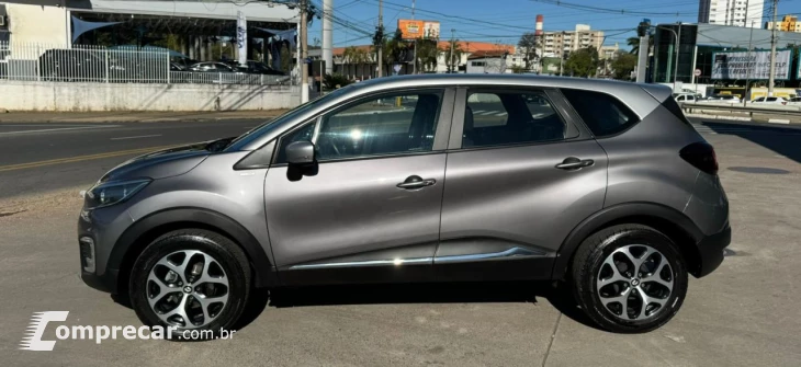 CAPTUR Intense Bose 1.6 16V Flex 5p Aut.