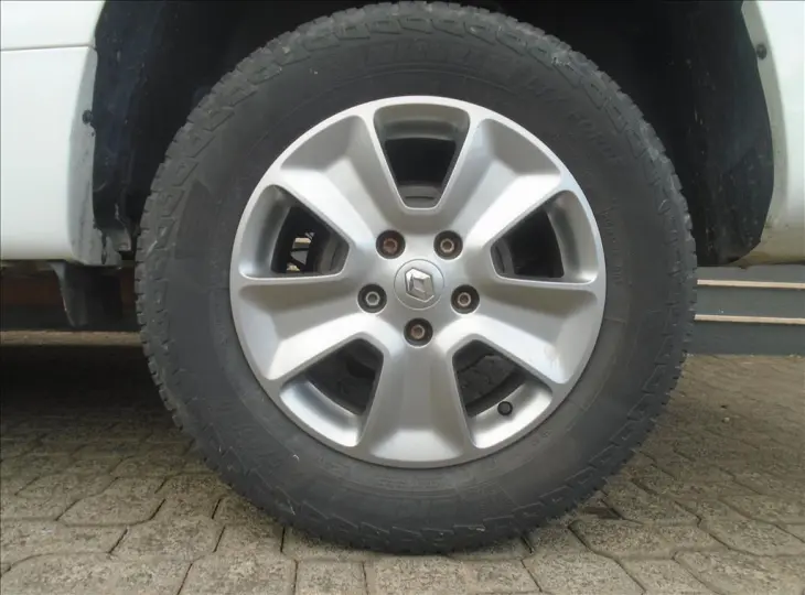 DUSTER OROCH 2.0 16V HI-FLEX DYNAMIQUE AUTOMÁTICO