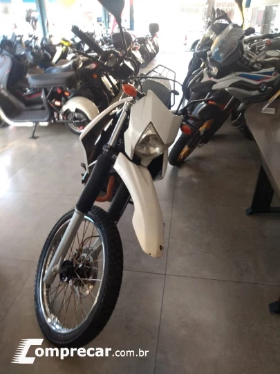 LANDER 250 CC