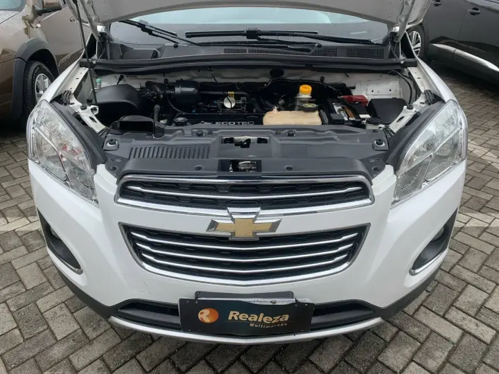 TRACKER LT 1.8 16V Flex 4x2 Aut.