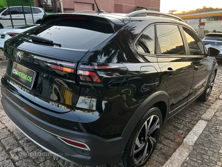 Nivus Highline 1.0 200 TSI Flex Aut.