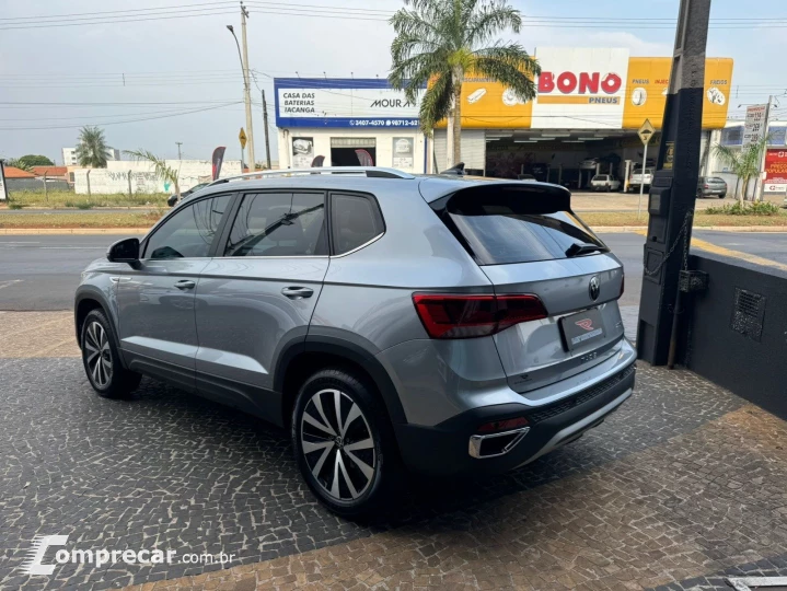 TAOS 1.4 250 TSI TOTAL FLEX HIGHLINE AUTOMÁTICO