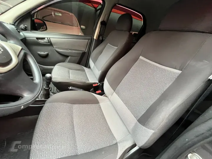 CELTA 1.0 MPFI LT 8V