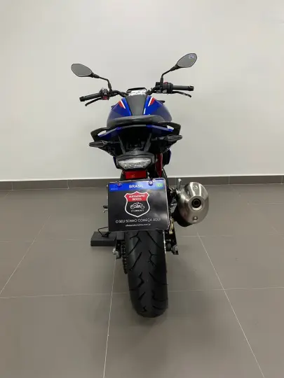 BMW G 310 R
