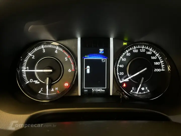 Hilux SW4 2.8 4P SRX 4X4 DIAMOND 7 LUGARES TURBO DIESEL AUTO