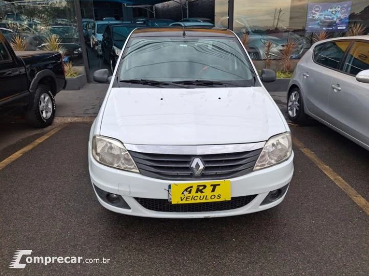 LOGAN 1.0 12V SCE Expression