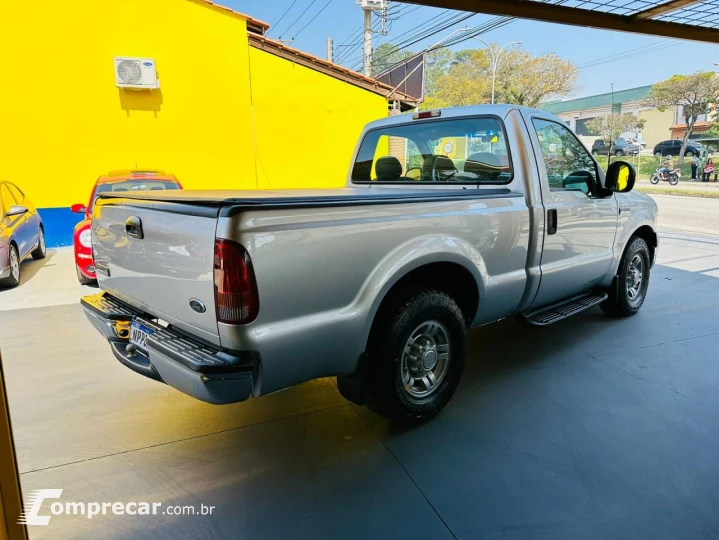 F-250 3.9 XLT CABINE SIMPLES DIESEL