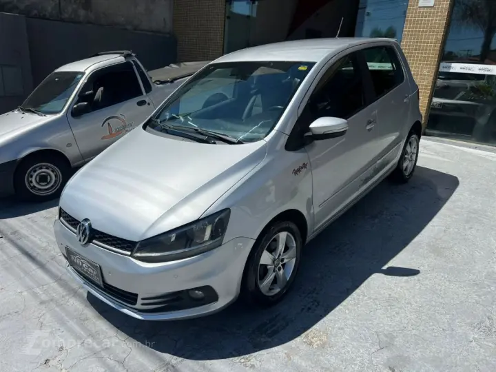 Fox Rock in Rio 1.6 Mi Total Flex 8V 5p