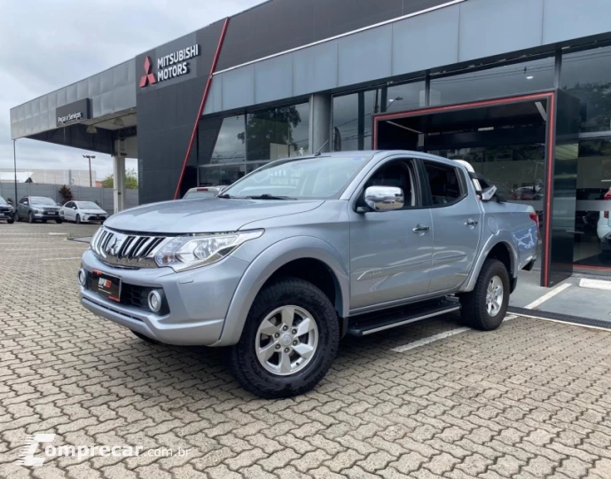 L200 TRITON 2.4 16V Turbo Sport HPE TOP CD 4X4