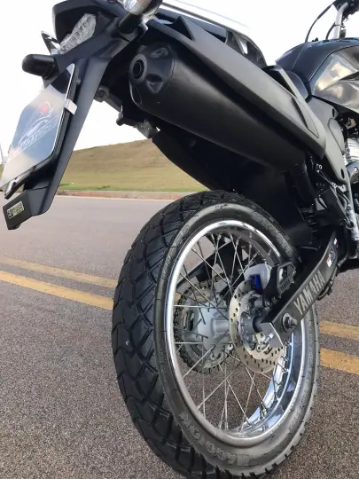 XTZ 250 LANDER