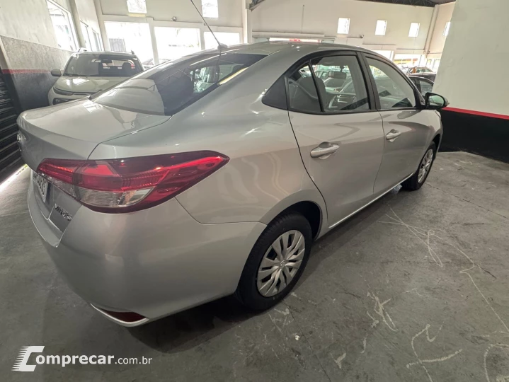 YARIS 1.5 16V Sedan XL Live