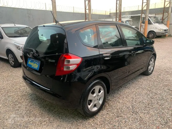 Fit 1.4 16V 4P LXL AUTOMÁTICO