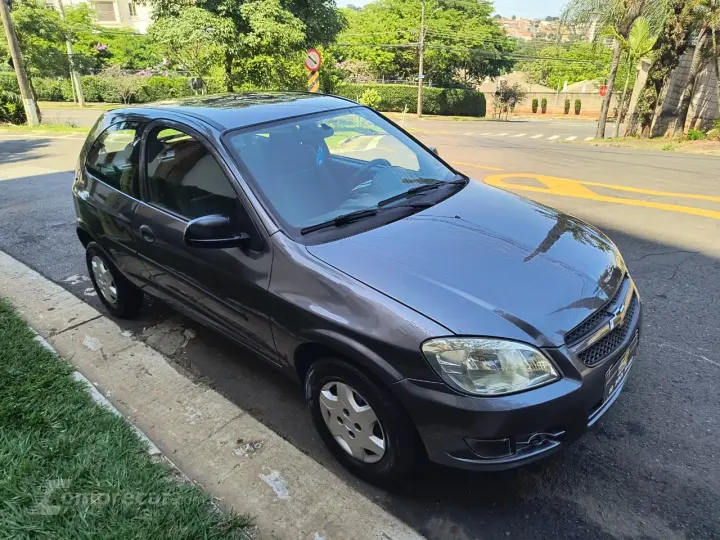 CELTA 1.0 MPFI LS 8V