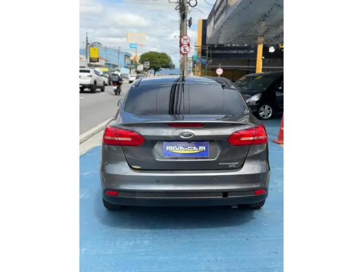 FOCUS 2.0 TITANIUM 16V FLEX 4P POWERSHIFT