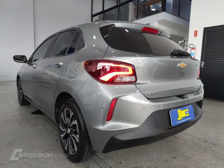 ONIX 1.0 Turbo Premier