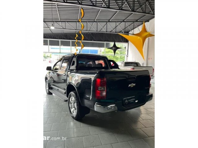 S10 - 2.5 LTZ 4X4 CD 16V 4P MANUAL