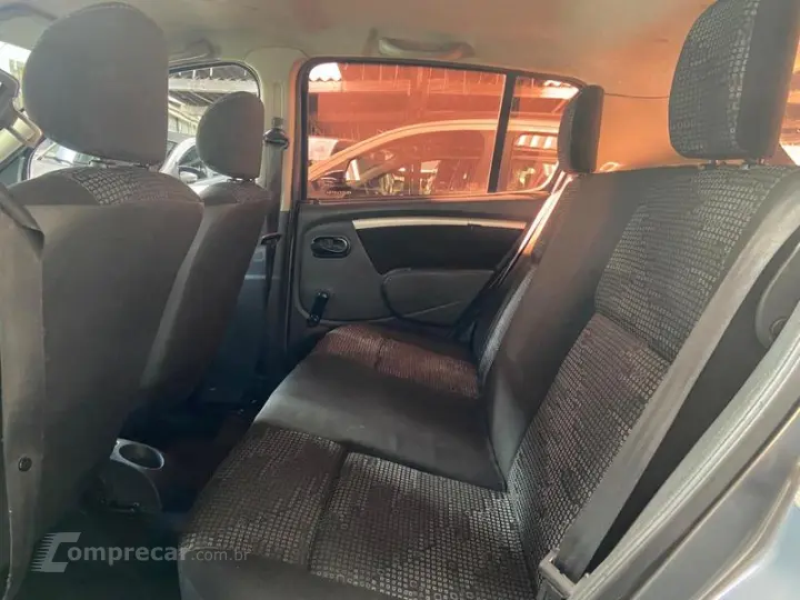 SANDERO EXPRESSION 1.6 8V HI-FLEX MEC.