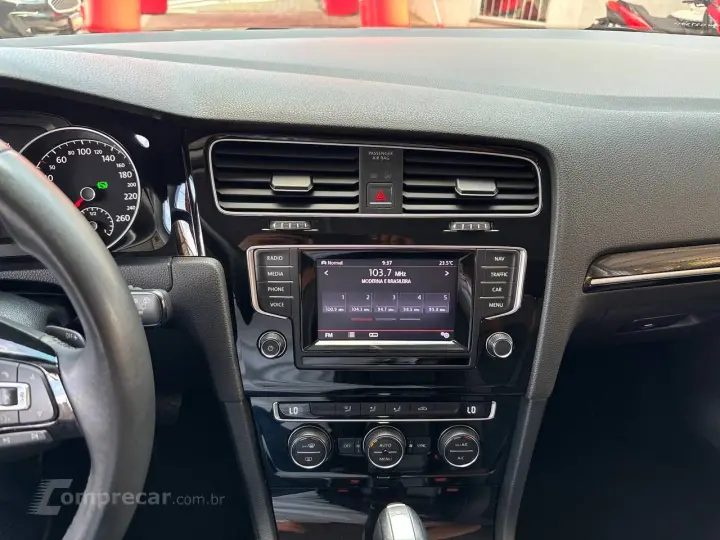 Golf Highline 1.4 TSI 140cv Aut.