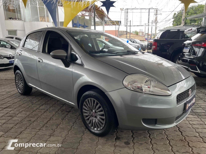 PUNTO 1.4 ATTRACTIVE 8V FLEX 4P MANUAL