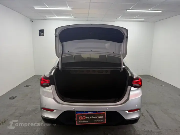 ONIX SEDAN Plus LT 1.0 12V TB Flex Mec.