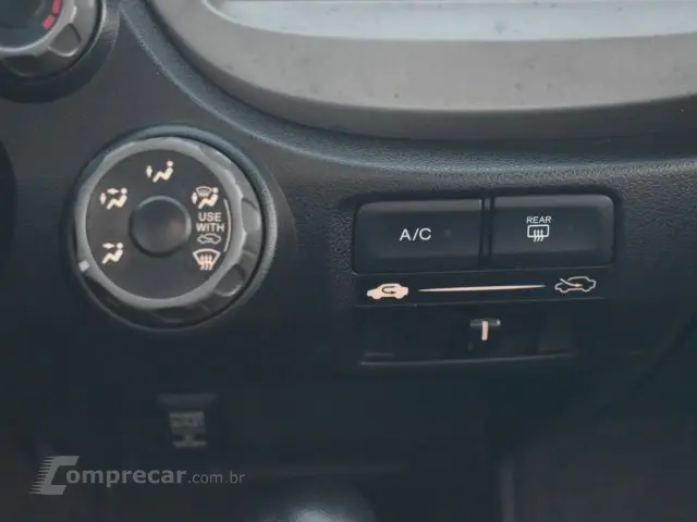 FIT - 1.4 LX 16V 4P AUTOMÁTICO