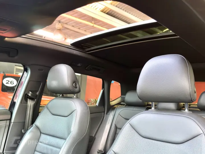 TAOS 1.4 250 TSI TOTAL FLEX HIGHLINE AUTOMÁTICO