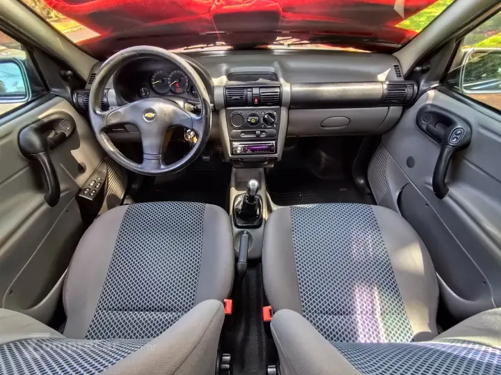 CLASSIC 1.0 MPFI LS 8V FLEX 4P MANUAL