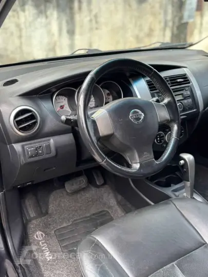 LIVINA 1.8 SL X-gear 16V