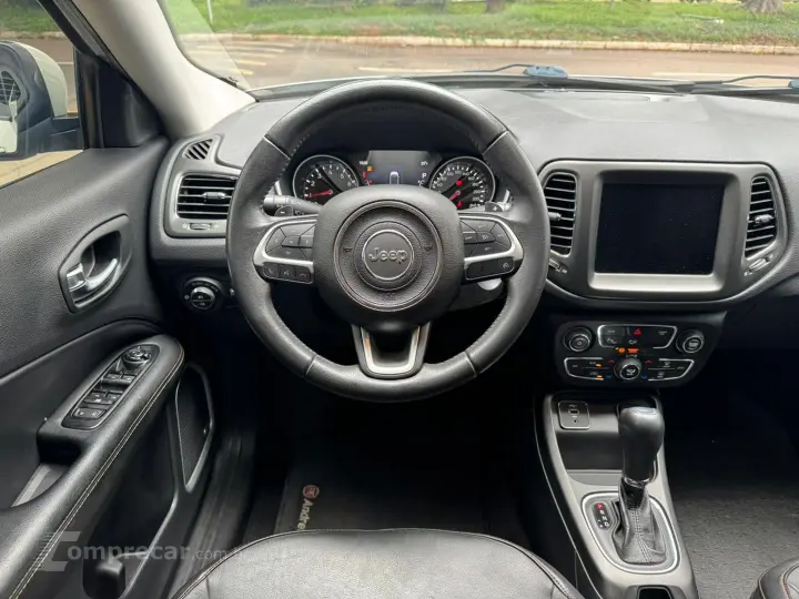 Compass 2.0 16V Flex Longitude Automático