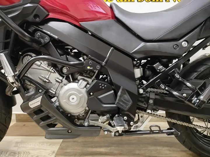 V STROM 650 XT