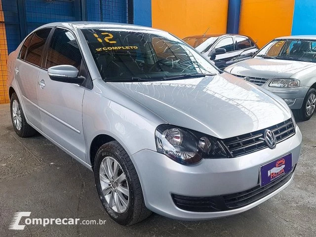 POLO SEDAN - 1.6 MI 8V 4P MANUAL