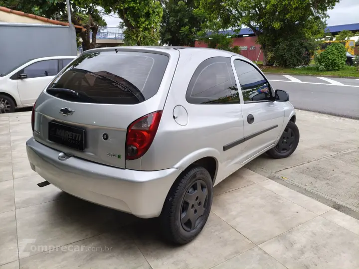 CELTA 1.0 MPFI LT 8V