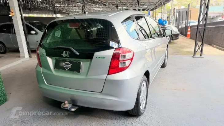 Fit LX 1.4/ 1.4 Flex 8V/16V 5p Mec.