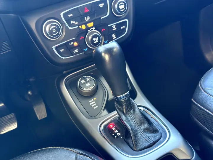 COMPASS 2.0 16V DIESEL LONGITUDE 4X4 AUTOMÁTICO