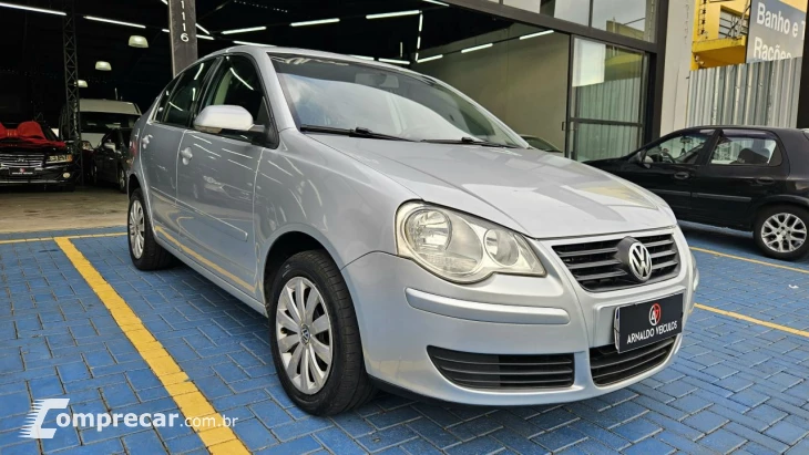 Polo Sedan I MOTION  1.6 Total Flex  4p