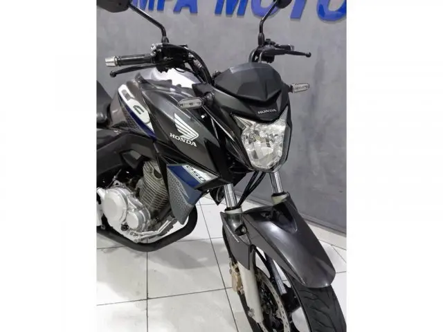 CB 250 F TWISTER - Street