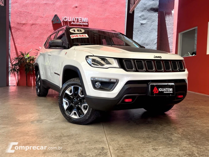 COMPASS 2.0 16V DIESEL TRAILHAWK 4X4 AUTOMÁTICO